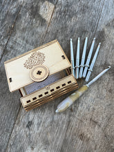 Load image into Gallery viewer, Interchangeable Set of Crochet Hooks