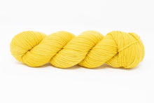 Load image into Gallery viewer, Latta Non Superwash