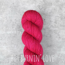 Load image into Gallery viewer, Shel Designs Yarn