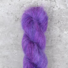 Load image into Gallery viewer, Shel Designs Yarn
