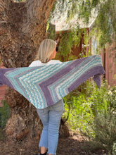 Load image into Gallery viewer, Grand Ole Purl Shawl Kit
