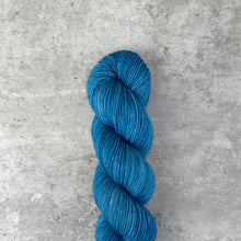Load image into Gallery viewer, Shel Designs Yarn
