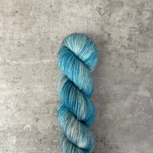 Load image into Gallery viewer, Shel Designs Yarn
