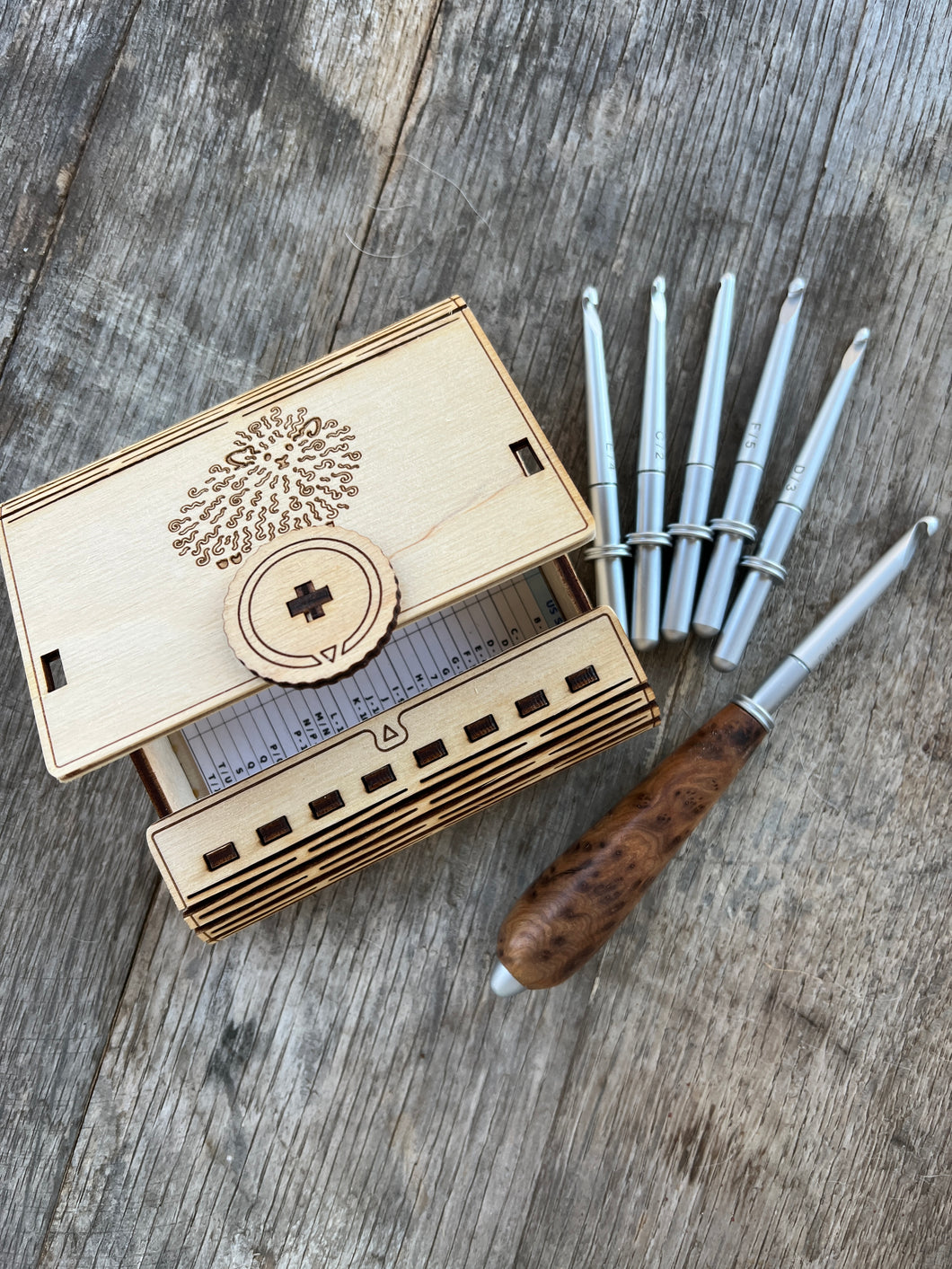 Interchangeable Set of Crochet Hooks
