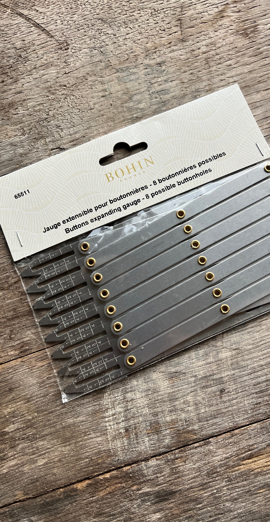 Bohin France Button Gauge