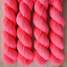 Load image into Gallery viewer, La Bien Aimee - 50g Super Sock

