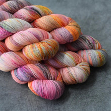 Load image into Gallery viewer, Super Sock Yarn 100g
