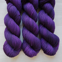 Load image into Gallery viewer, La Bien Aimee - 50g Super Sock
