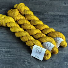 Load image into Gallery viewer, La Bien Aimee - 50g Super Sock

